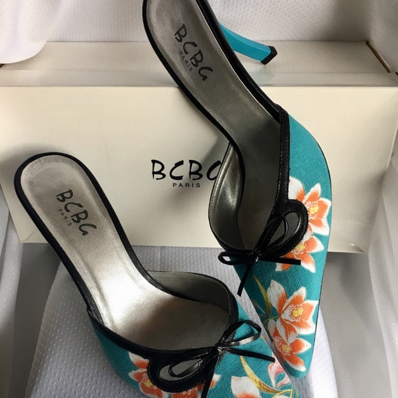 BCBG Women’s Shoes - Picture 7 of 7